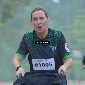 Runner Photo 8162448