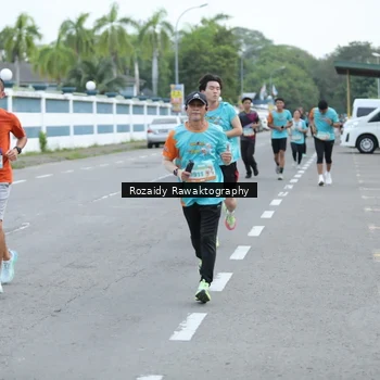 Runner Photo 8162463