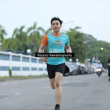 Runner Photo 8162475