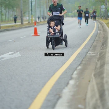 Runner Photo 8162532