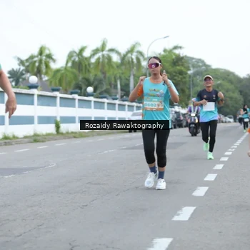 Runner Photo 8162539