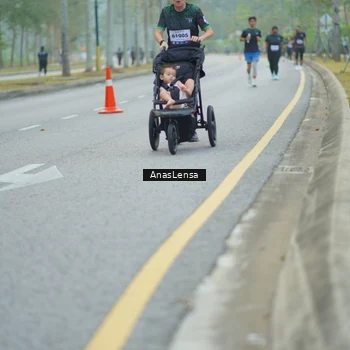 Runner Photo 8162621