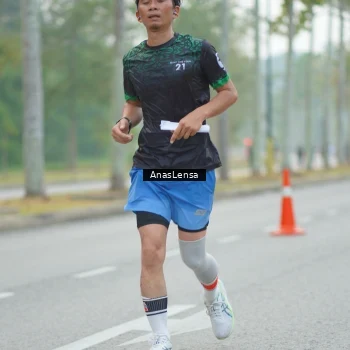 Runner Photo 8162698