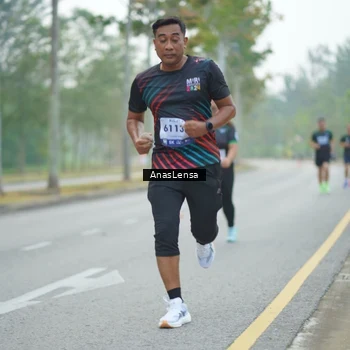 Runner Photo 8162746