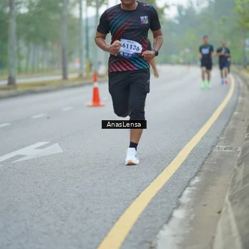 Runner Photo 8162747