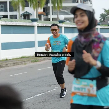Runner Photo 8162793