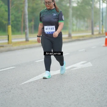 Runner Photo 8162842