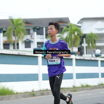 Runner Photo 8162848