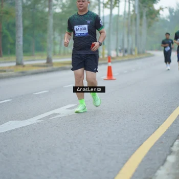 Runner Photo 8162872