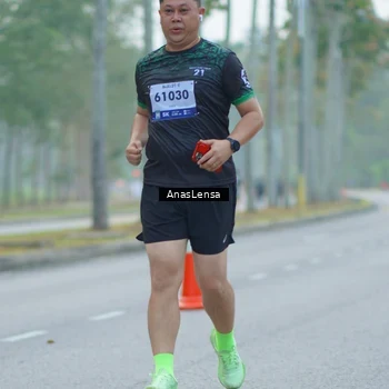 Runner Photo 8162873