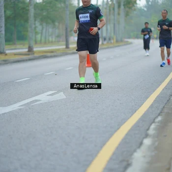 Runner Photo 8162875
