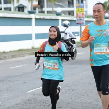Runner Photo 8162881