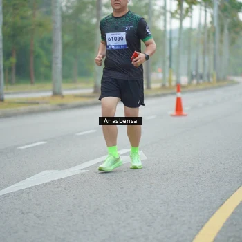 Runner Photo 8162908