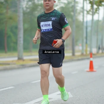 Runner Photo 8162915