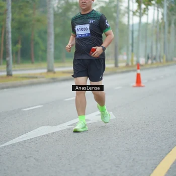 Runner Photo 8162916