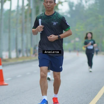 Runner Photo 8162918