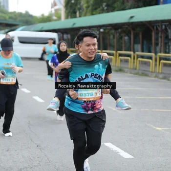 Runner Photo 8162931