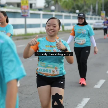 Runner Photo 8162939