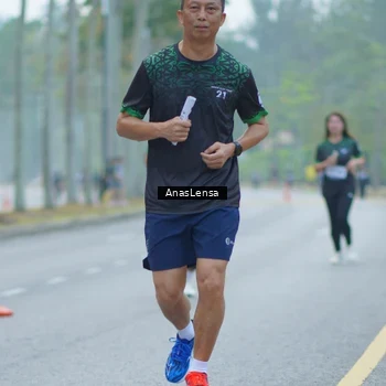 Runner Photo 8162949