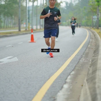 Runner Photo 8162956