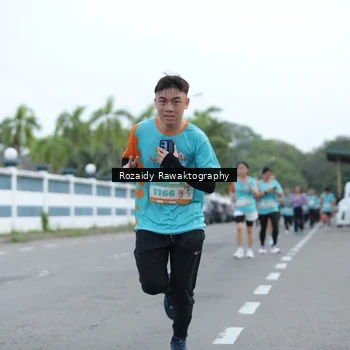 Runner Photo 8162983