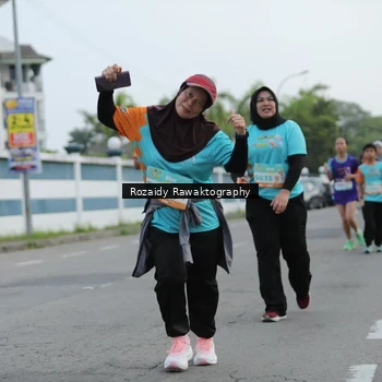 Runner Photo 8163037