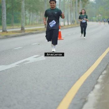Runner Photo 8163038