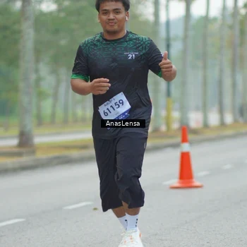 Runner Photo 8163043
