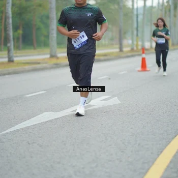 Runner Photo 8163051