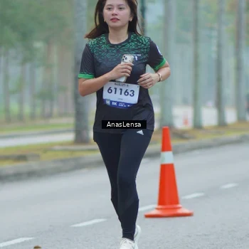 Runner Photo 8163075