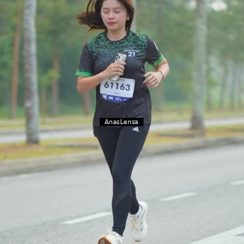 Runner Photo 8163155