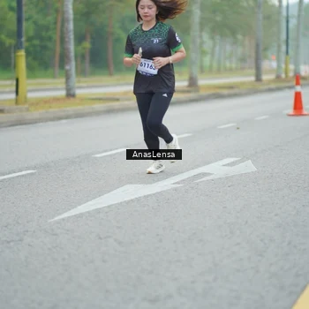 Runner Photo 8163160