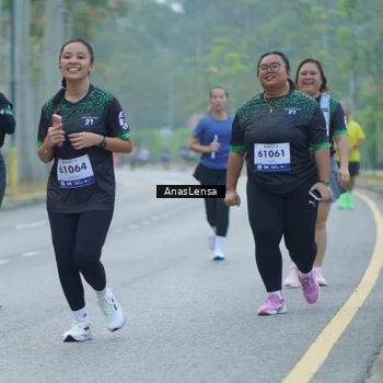 Runner Photo 8163200
