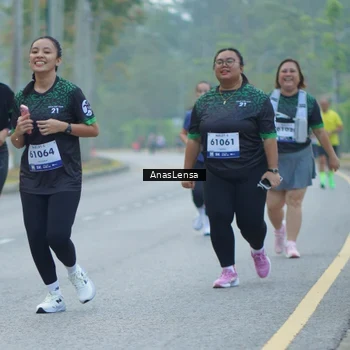 Runner Photo 8163252