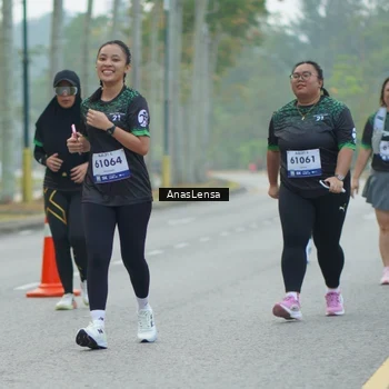 Runner Photo 8163253