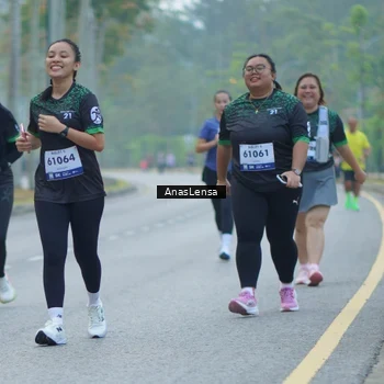 Runner Photo 8163256