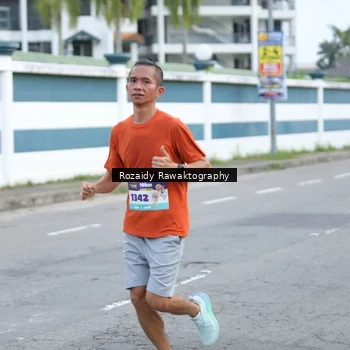 Runner Photo 8163273