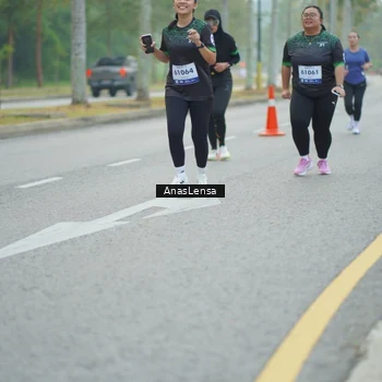 Runner Photo 8163299