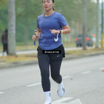 Runner Photo 8163446