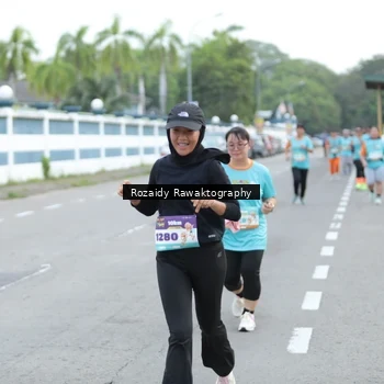 Runner Photo 8163454