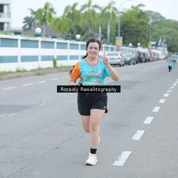 Runner Photo 8163668
