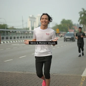 Runner Photo 8163675