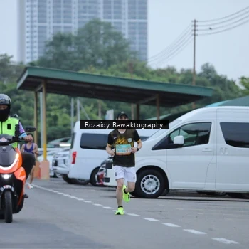 Runner Photo 8163689