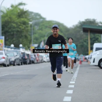 Runner Photo 8163759