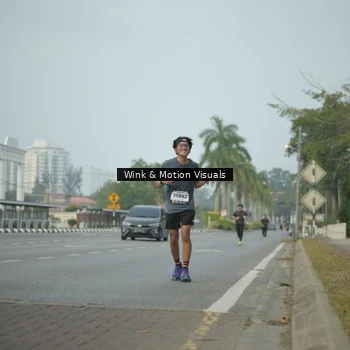 Runner Photo 8163802