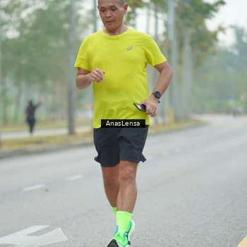 Runner Photo 8163829