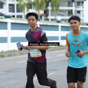 Runner Photo 8163911