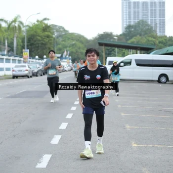 Runner Photo 8163928