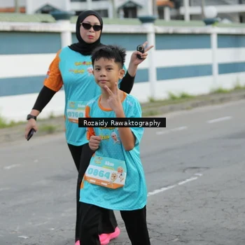Runner Photo 8163973