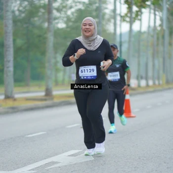 Runner Photo 8163987